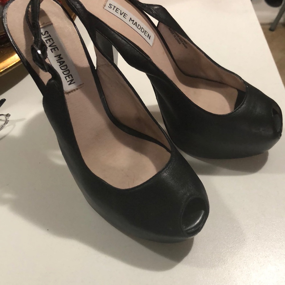 Steve Madden peekaboo slingback platform